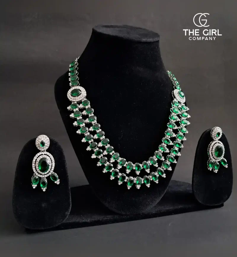 Emerald Kiara Taborah Jewellery Set